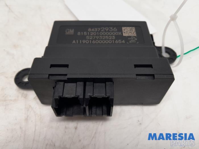 Begagnade PDC-modul Opel Karl 1.0 12V Pris € 70,00 Marginaltabell erbjuds av Maresia Parts