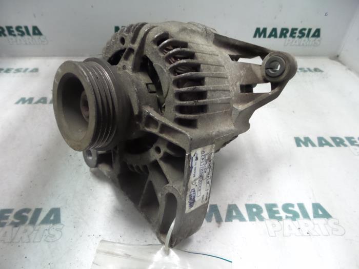 Used Dynamo Fiat Punto I (176) 60 1.2 i.e. Selecta Price € 35,00 Margin scheme offered by Maresia Parts