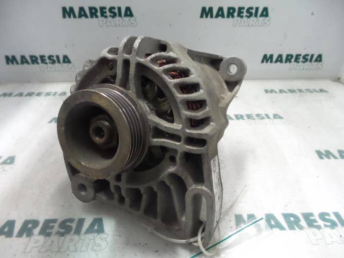 Gebrauchte Dynamo Fiat Punto I (176) 60 1.2 i.e. Selecta Preis € 35,00 Margenregelung angeboten von Maresia Parts