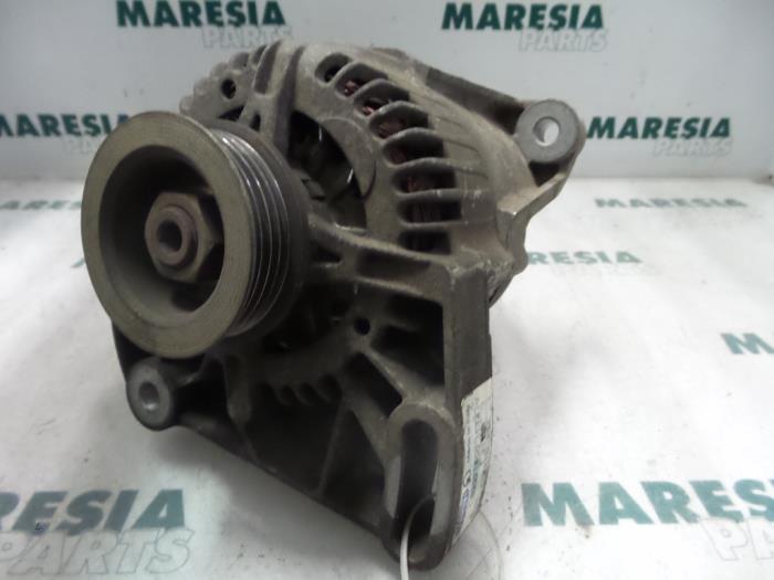 Begagnade Dynamo Fiat Punto I (176) 55 1.1 Pris € 35,00 Marginaltabell erbjuds av Maresia Parts