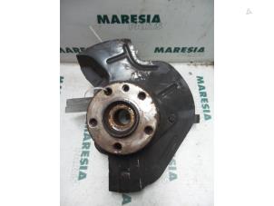 Used Knuckle, front left Peugeot 807 2.2 16V Price € 75,00 Margin scheme offered by Maresia Parts