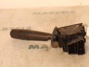 Used Indicator switch Peugeot 406 (8B) 1.8 16V Price € 25,00 Margin scheme offered by Maresia Parts
