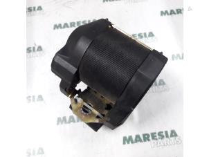 Used Front seatbelt, right Alfa Romeo GTV (916) 2.0 JTS 16V Price € 50,00 Margin scheme offered by Maresia Parts