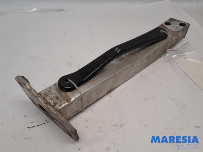 Begagnade Underram Alfa Romeo Giulietta (940) 1.4 TB 16V Pris € 29,95 Marginaltabell erbjuds av Maresia Parts