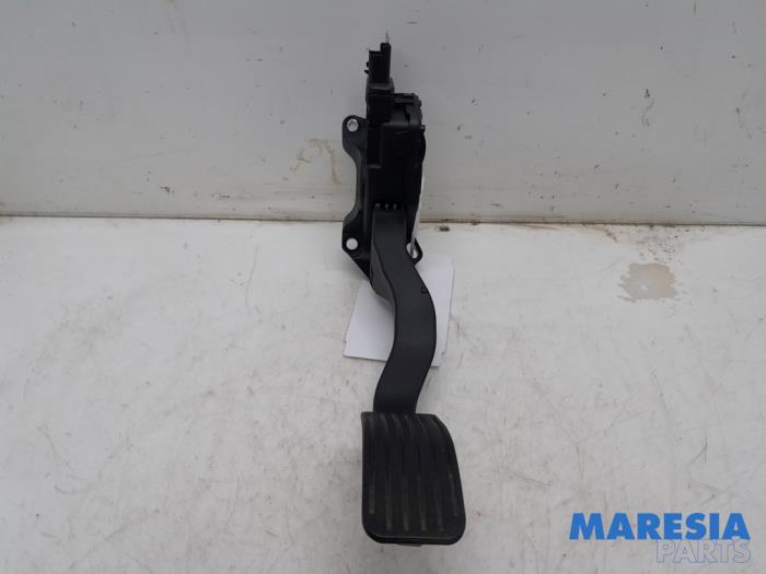 Begagnade Gaspedalsensor Peugeot 208 I (CA/CC/CK/CL) 1.2 12V e-THP PureTech 110 Pris € 20,00 Marginaltabell erbjuds av Maresia Parts
