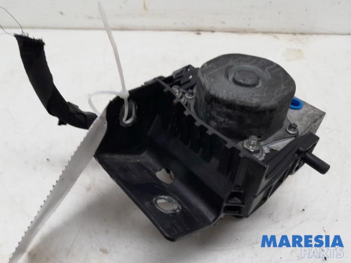 Begagnade ABS-pump Fiat Panda (312) 1.2 69 Pris € 99,99 Marginaltabell erbjuds av Maresia Parts
