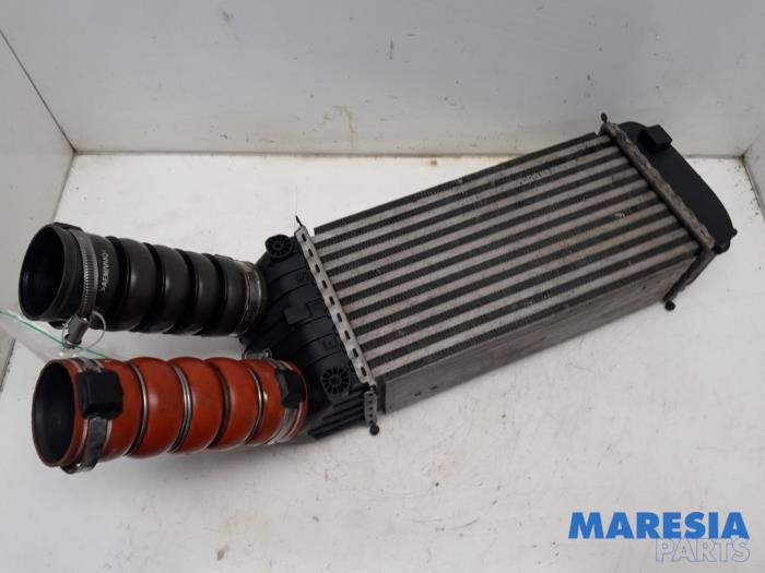 Usados Intercooler Citroen DS3 (SA) 1.6 16V VTS THP 155 Precio € 60,00 Norma de margen ofrecido por Maresia Parts