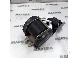 Gebrauchte Sicherheitsgurt links hinten Peugeot 106 II 1.6 XS Preis € 20,00 Margenregelung angeboten von Maresia Parts