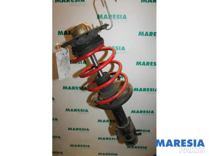 Front shock absorber rod, left from a Fiat Coupé 2.0 16V Turbo,Turbo Plus 1995
