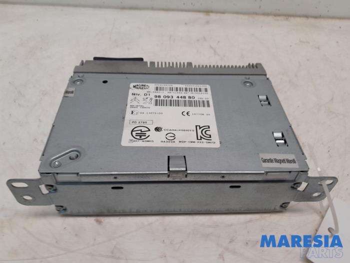 Używane Modul radiowy Citroen C4 Grand Picasso (3A) 1.6 16V VTi 120 Cena € 350,00 Procedura marży oferowane przez Maresia Parts