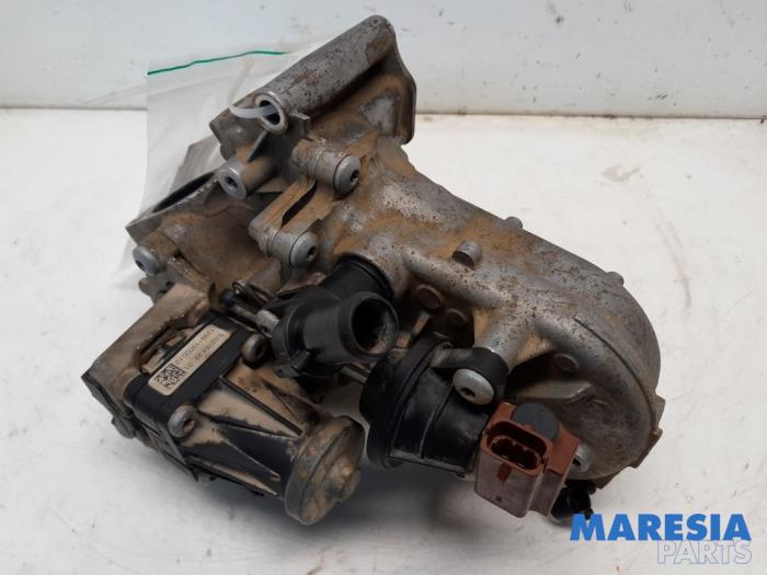 Usagé Valve RGE Opel Combo 1.3 CDTI 16V ecoFlex Prix € 60,49 Prix TTC proposé par Maresia Parts