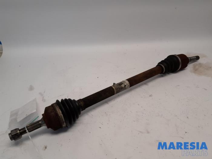 Gebrauchte Antriebswelle rechts vorne Peugeot 208 I (CA/CC/CK/CL) 1.4 16V Preis € 50,00 Margenregelung angeboten von Maresia Parts