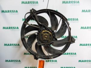 Used Fan motor Peugeot 206 (2A/C/H/J/S) 1.4 HDi Price € 40,00 Margin scheme offered by Maresia Parts