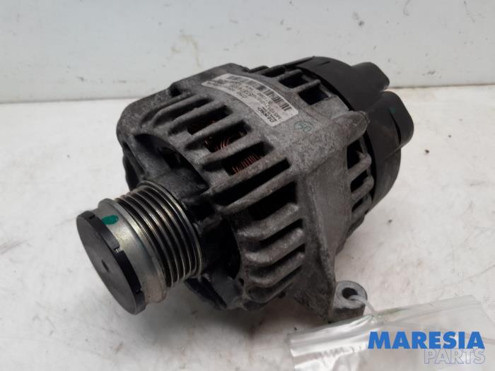 Used Dynamo Fiat Punto III (199) 0.9 TwinAir Turbo 100 Price € 49,50 Margin scheme offered by Maresia Parts