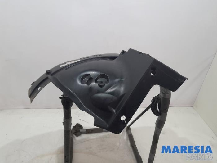 Używane Nadkole Fiat Talento 2.0 EcoJet BiTurbo 145 Cena € 18,15 Z VAT oferowane przez Maresia Parts