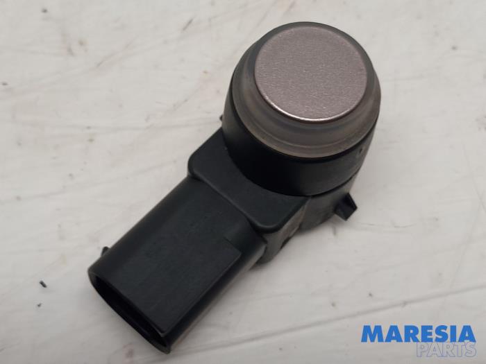 Usados Sensor PDC Peugeot 208 I (CA/CC/CK/CL) 1.4 16V Precio € 40,00 Norma de margen ofrecido por Maresia Parts