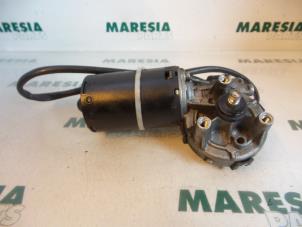 Used Front wiper motor Citroen Xsara Coupé (N0) 2.0 VTS 16V Price € 35,00 Margin scheme offered by Maresia Parts