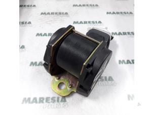 Used Rear seatbelt, left Peugeot 306 (7D) 1.6 Price € 50,00 Margin scheme offered by Maresia Parts