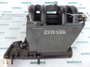 Used Intake manifold Renault Kangoo (KC) 1.2 Price € 30,00 Margin scheme offered by Maresia Parts