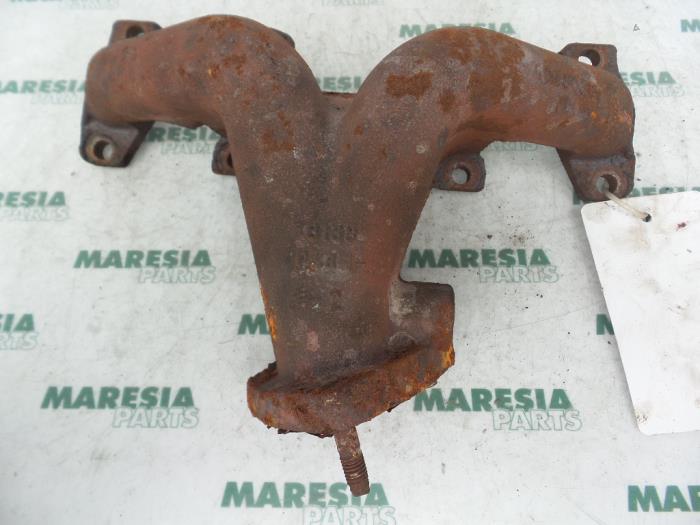 Gebrauchte Abgaskrümmer Fiat Punto I (176) 55 1.1 Preis € 35,00 Margenregelung angeboten von Maresia Parts