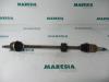 Front drive shaft, right from a Fiat Punto I (176), 1993 / 1999 60 1.2 S,SX,Selecta, Hatchback, Petrol, 1.242cc, 43kW (58pk), FWD, 176B4000, 1997-05 / 1999-06, 176AP; 176AQ; 176AR 1999