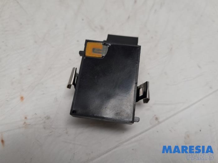 Gebrauchte Sensor (sonstige) Citroen C4 Berline (BA/BB/BC) ë-C4 50 kWh Preis € 24,99 Margenregelung angeboten von Maresia Parts