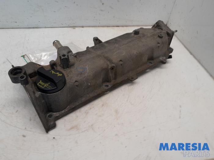 Gebruikte Ventildeckel Fiat 500 (312) 1.2 Prijs € 40,00 Margeregeling aangeboden door Maresia Parts