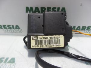 Used Heater valve motor Renault Scénic I (JA) 1.9 dCi Price € 20,00 Margin scheme offered by Maresia Parts