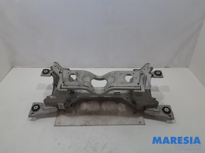 Usados Subchasis Citroen C5 Aircross I (A4/AC/AJ/AR) 1.6 Hybrid 225 16V Precio € 453,75 IVA incluido ofrecido por Maresia Parts