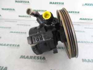 Used Power steering pump Fiat Brava (182B) 1.6 16V Price € 50,00 Margin scheme offered by Maresia Parts