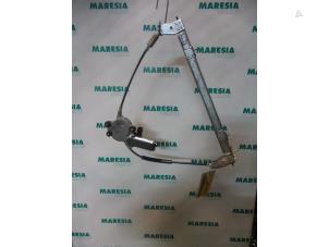 Used Window mechanism 2-door, front left Lancia Delta (836) 1.6 i.e. 16V Price € 35,00 Margin scheme offered by Maresia Parts