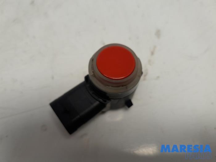 Usados Sensor PDC Citroen C4 Cactus (0B/0P) 1.2 PureTech 110 12V Precio € 24,95 Norma de margen ofrecido por Maresia Parts