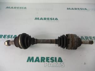 Used Front drive shaft, left Lancia Dedra 1.8 GT 16V VVT Price € 40,00 Margin scheme offered by Maresia Parts