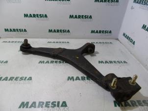 Used Front lower wishbone, left Citroen Saxo Price € 20,00 Margin scheme offered by Maresia Parts