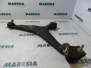 Used Front lower wishbone, left Citroen Saxo 1.1i X,SX Price € 20,00 Margin scheme offered by Maresia Parts
