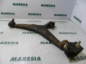 Used Front lower wishbone, left Citroen Saxo 1.5 D Price € 20,00 Margin scheme offered by Maresia Parts