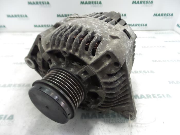 Begagnade Dynamo Renault Laguna I (B56) 1.9 dTi Pris € 35,00 Marginaltabell erbjuds av Maresia Parts