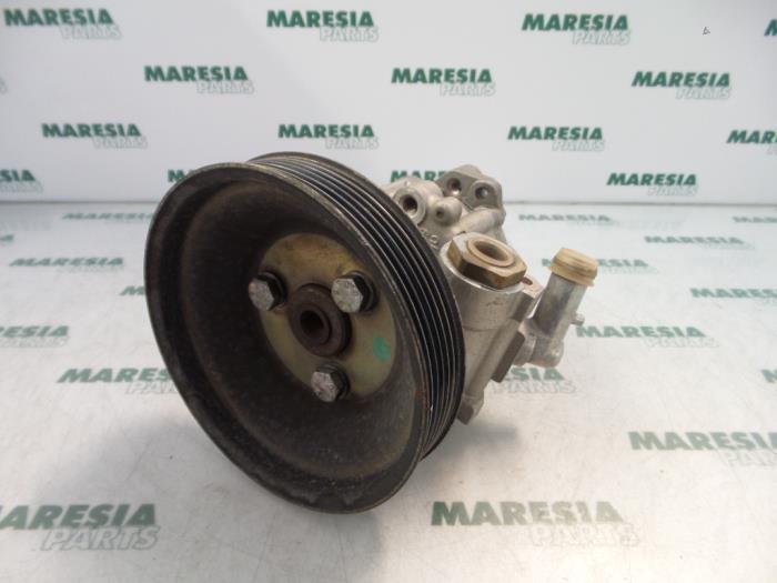 Usagé Pompe direction assistée Fiat Marea Weekend (185BX/CX) 1.9 Tds 100 ELX Prix € 50,00 Règlement à la marge proposé par Maresia Parts