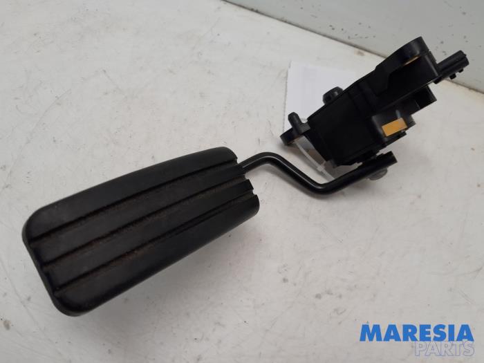 Gebrauchte Gaspedalposition Sensor Renault Clio III (BR/CR) 1.4 16V Preis € 29,95 Margenregelung angeboten von Maresia Parts