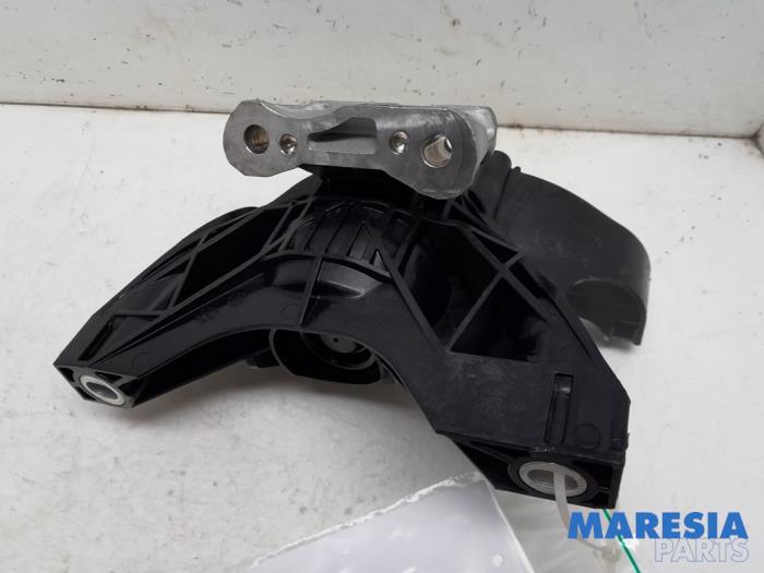 Used Engine mount Citroen C5 Aircross I (A4/AC/AJ/AR) 1.6 Hybrid 225 16V Price € 89,54 Inclusive VAT offered by Maresia Parts