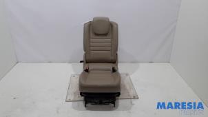 Begagnade Baksäte Renault Scénic III (JZ) 2.0 16V CVT Pris € 120,00 Marginaltabell erbjuds av Maresia Parts