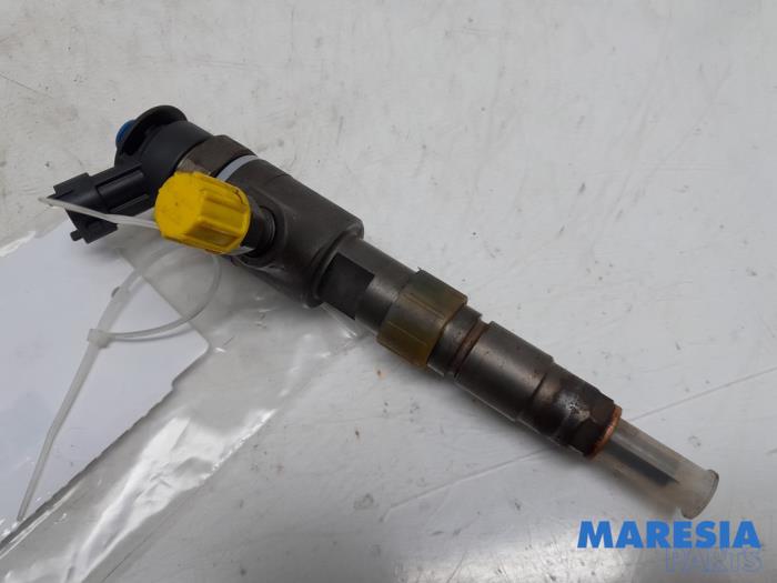 Usagé Injecteurs Peugeot Expert (V1/VA/VB/VE/VF/VT/VY) 1.6 Blue HDi 95 16V Prix € 60,50 Prix TTC proposé par Maresia Parts