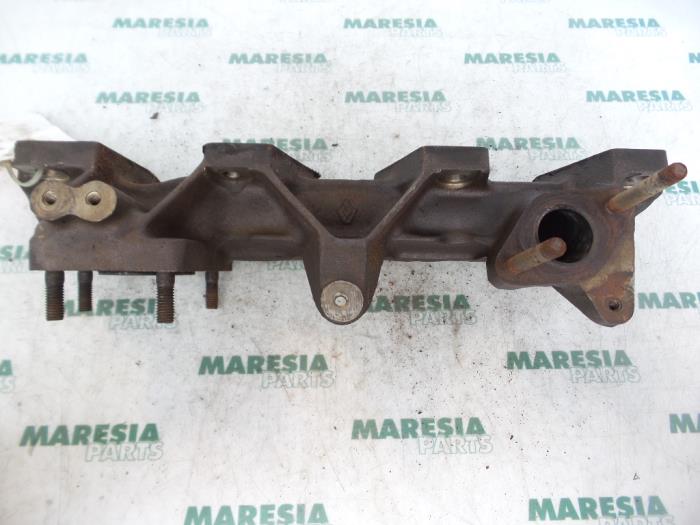 Gebrauchte Abgaskrümmer Renault Espace (JE) 2.2 dT 12V Preis € 75,00 Margenregelung angeboten von Maresia Parts