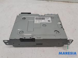 Begagnade Radio Peugeot Expert (V1/VA/VB/VE/VF/VT/VY) 2.0 Blue HDi 120 16V Pris € 361,79 Inklusive moms erbjuds av Maresia Parts