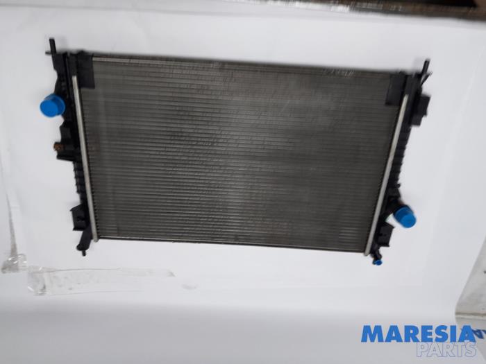 Usagé Radiateur Peugeot 308 SW (L4/L9/LC/LJ/LR) 1.6 BlueHDi 120 Prix € 60,00 Règlement à la marge proposé par Maresia Parts