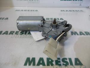 Used Rear wiper motor Renault Safrane II 2.0 16V RTE,RXE Price € 25,00 Margin scheme offered by Maresia Parts