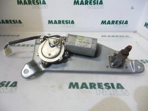 Used Rear wiper motor Renault Safrane I 3.0i V6 RT,RXE Price € 25,00 Margin scheme offered by Maresia Parts