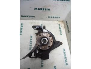 Used Knuckle, front left Fiat Stilo (192A/B) 1.6 16V 5-Drs. Price € 30,00 Margin scheme offered by Maresia Parts
