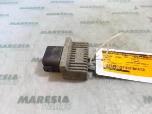Used Glow plug relay Renault Laguna II (BG) 1.9 dCi 120 Price € 25,00 Margin scheme offered by Maresia Parts