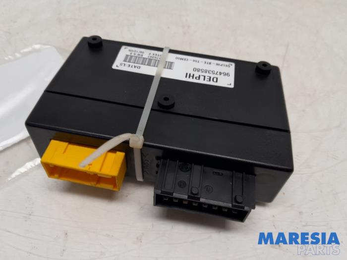 Used Convertible computer Peugeot 307 CC (3B) 2.0 16V Price € 189,00 Margin scheme offered by Maresia Parts